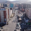 Намьяанжүгийн гудамжны явган хүний 2 гарцыг хаасан байна