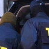 Тагнуулын тусгай албаныхан галт зэвсэг хэрэглэн дээрэм хийжээ