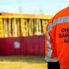 Малтайгаа хамт 200 метр өндөр хадан дээр гацсан байсан иргэнийг аюулгүй буулгажээ