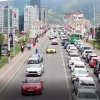Спорт машины үзэсгэлэн гарч, хотын төвөөр машины цуваа явлаа 