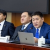 Бүсийн зөвлөл байгуулж, 2040 он хүртэлх хөгжлийн төлөвлөгөө боловсруулахыг Аймаг, Нийслэлийн Засаг дарга нарт Ерөнхий сайд үүрэг болголоо