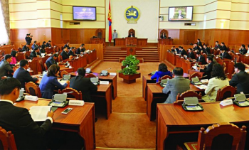 МИАТ-ыг жилийн орлогоос нь бага өртгөөр хувьчлах асуудлыг чуулганаар хэлэлцэнэ