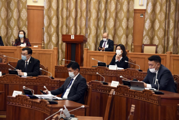 Бүх төрлийн хүнсний будаа, ургамлын тос, малын өвс, тэжээлийг гаалийн болон НӨАТ-аас чөлөөлөх хуулийн төслийг анхны хэлэлцүүлэгт шилжүүлэв
