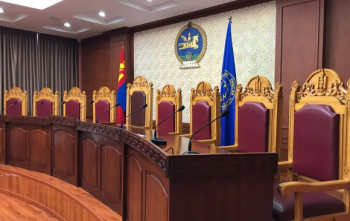 Үндсэн хуулийн цэцэд маргаан хянан шийдвэрлэх ажиллагааг хангах түр журам баталлаа