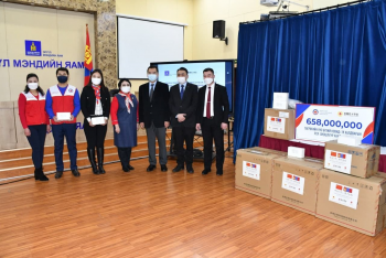 50000 ширхэг PCR оношлуурыг хүлээлгэн өгчээ