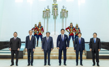 У.Хүрэлсүх үе үеийн Ерөнхийлөгч нарыг хүлээн авч уулзлаа