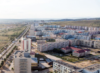 Дархан-Уул аймгийн "Оюуны ирээдүй" цогцолбор сургуульд өнөөдөр хий алдаж, олон хүний бие муудаж эмнэлэгт хүргэгдсэн осол гарчээ