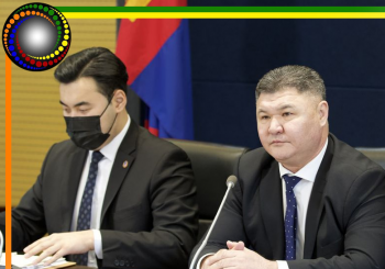Х.БУЯНТҮМЭН: Гашуунсухайт боомтоор нэвтэрсэн 11 мянга гаруй тээврийн хэрэгслийн мэдээллийг устгасан нь тогтоогдсон